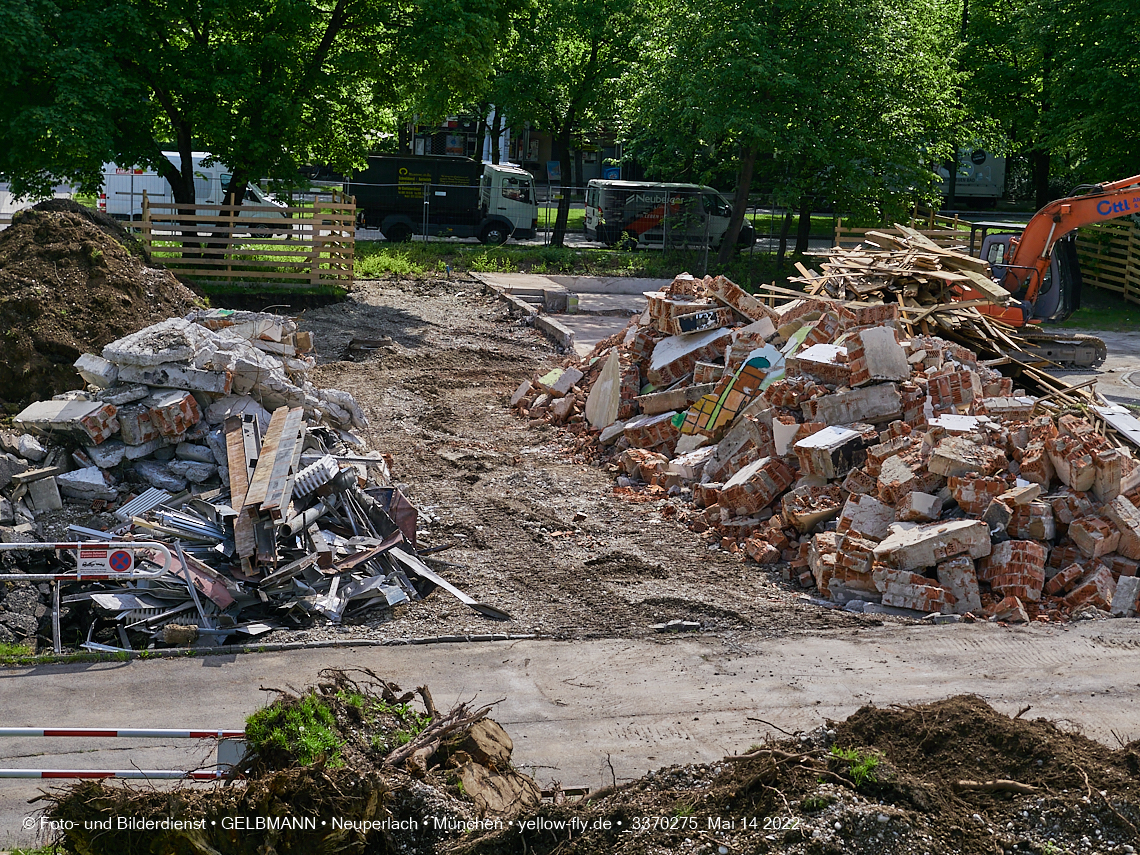 14.05.2022 - Baustelle am Haus für Kinder in Neuperlach